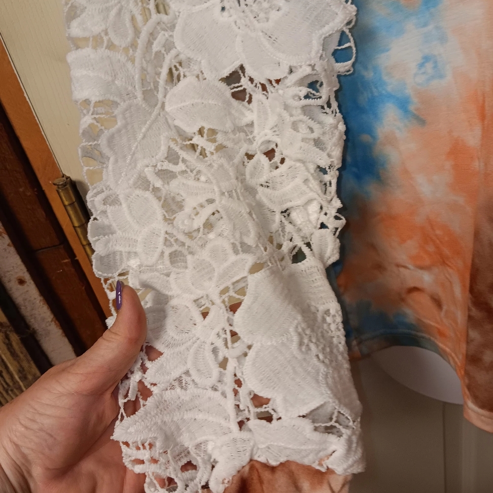 Sucrefas Tie Dyed Lace Long Sleeve Tshirt NWOT - Picture 4 of 6